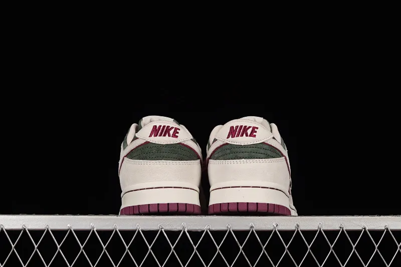 All Categories Nk SB Dunk Series Nk SB Dunk Low Low-top sneakers Otomo Katsuhiro x Nk SB Dunk Low "Steamboy OST" Otomo Katsuhiro co-branded SB low-top sports and leisure sneakers LF0039-013